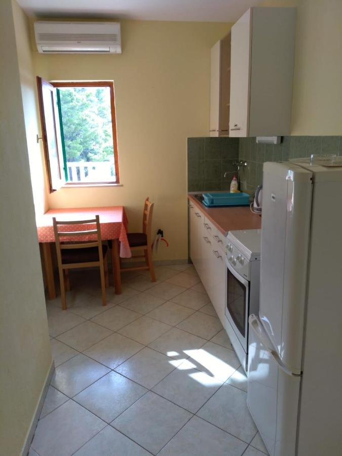 Apartment Elvira *
