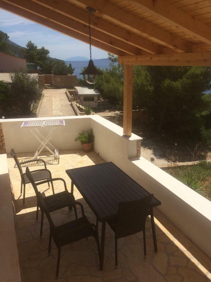 Elvira Apartment Sveta Nedelja (Hvar)
