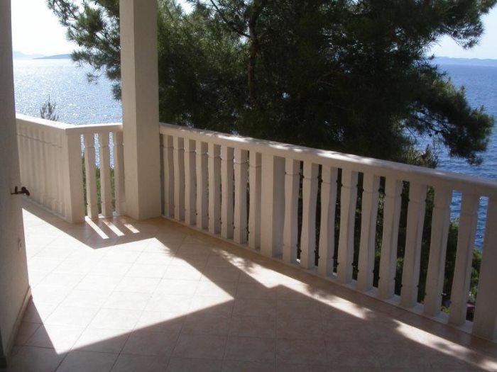 Elvira Sveta Nedelja (Hvar)